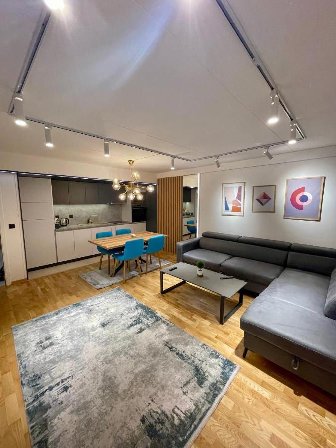 New Concept Included Garage Διαμέρισμα Σαράγεβο Εξωτερικό φωτογραφία